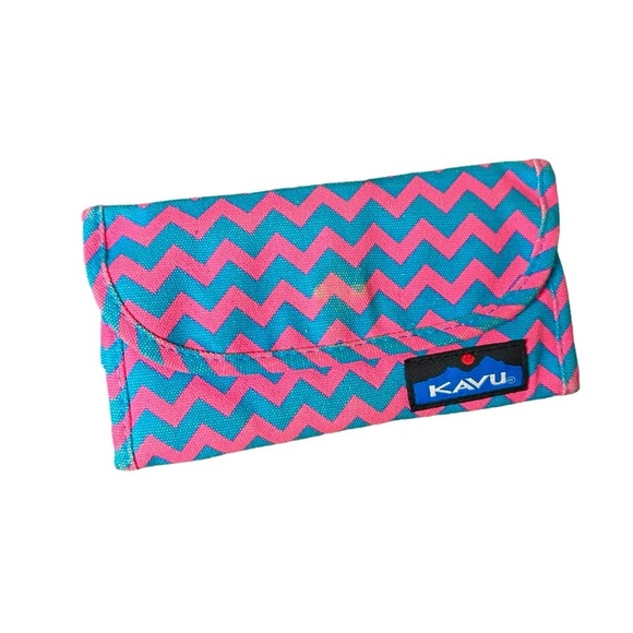 KAVU Blue & Pink Zig Zag Cotton & Nylon Trifold Long Wallet - Picture 9 of 9